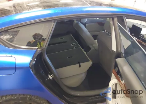 2022 Audi A5 Sportback Premium Plus 40 Tfsi Quattro S Tronic z USA, uszkodzony, nr VIN WAUCBCF5XNA033968